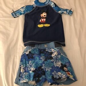 ⭐️ Disney store Mickey Mouse‎ 2T bathing suit